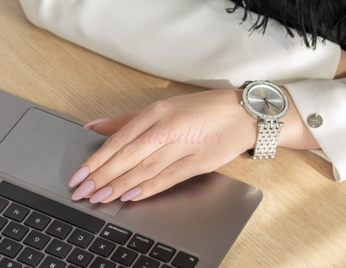  281 Front Office VICTORIA VYNN GEL POLISH