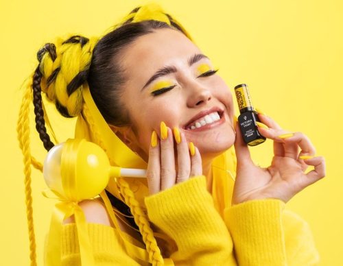  307 Yellow Yuuga VICTORIA VYNN GEL POLISH