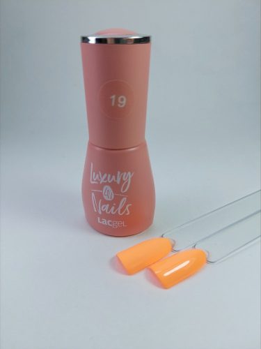 019 Intense LacGel Luxury Nails - Csemez