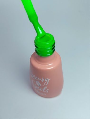 060 Intense LacGel Luxury Nails - Csemez