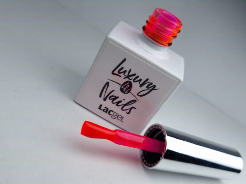 056 Gél Lakk Luxury Nails Official