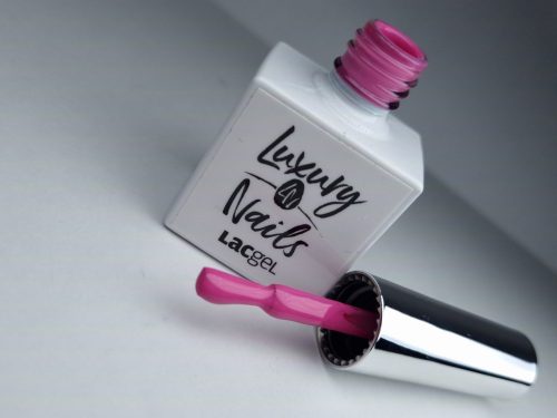 090 Gél Lakk Luxury Nails Official